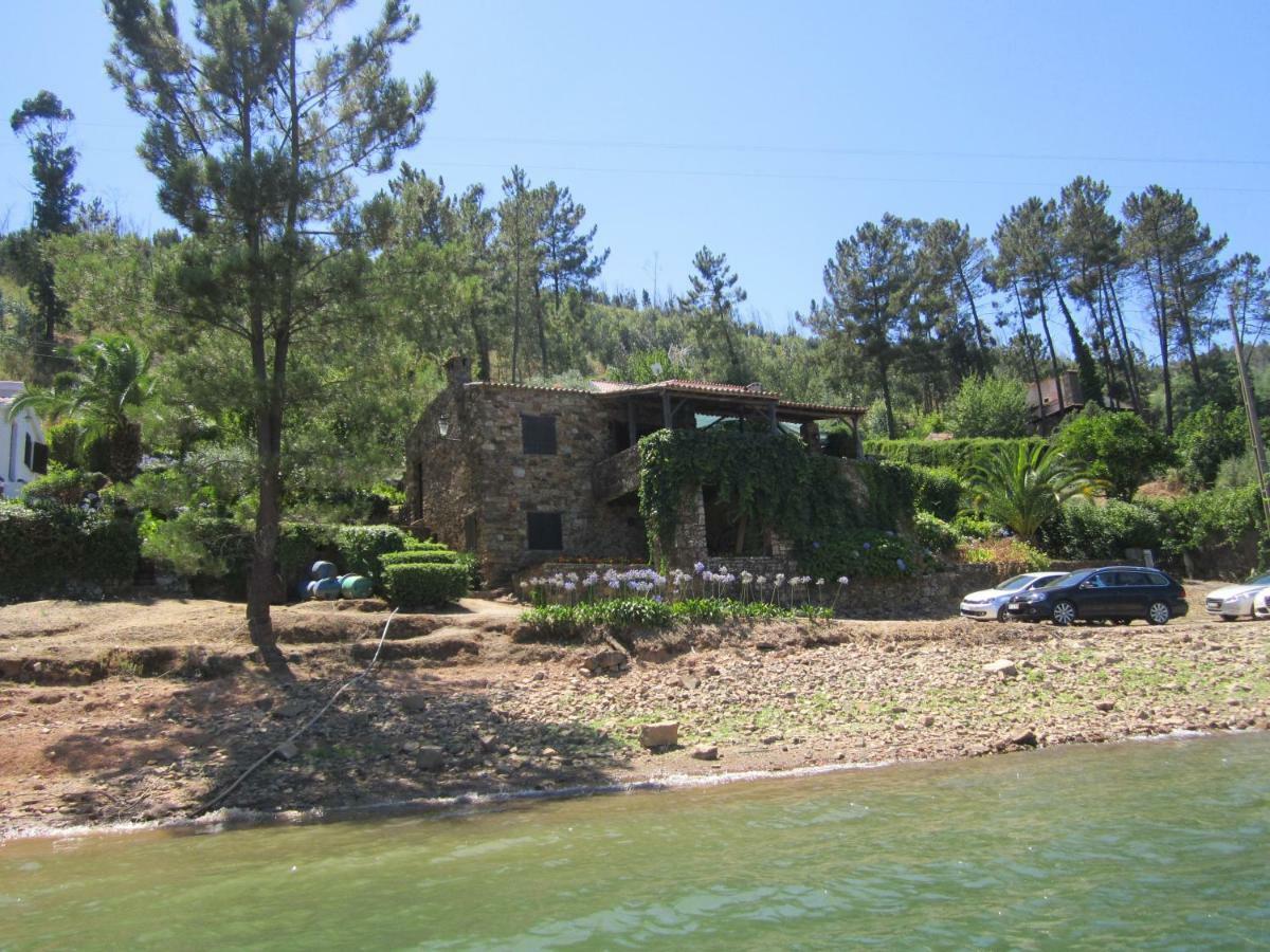 Вилла Casa Do Tojo E Rosmaninho Феррейра-ду-Зезери Экстерьер фото